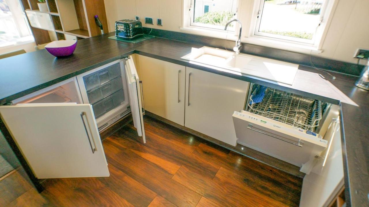 Luxury 3 Bed 2 Bath Lodge With Sea Views! Exmouth Exteriér fotografie